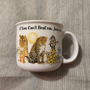 Disney’s Animal Kingdom oversized coffee mug Pluto yellow large collectible